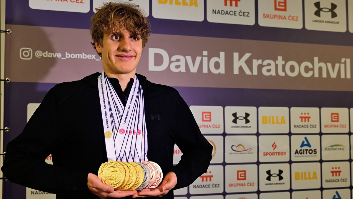 Kratochvíla mrzí, že sedm medailí nemůže rozeznat